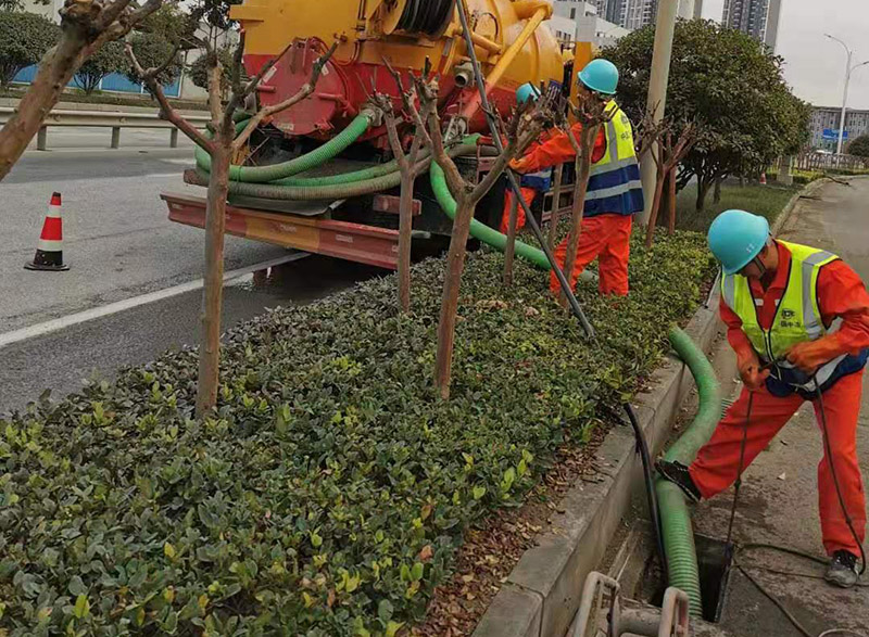 沙坪坝市政管道清淤
